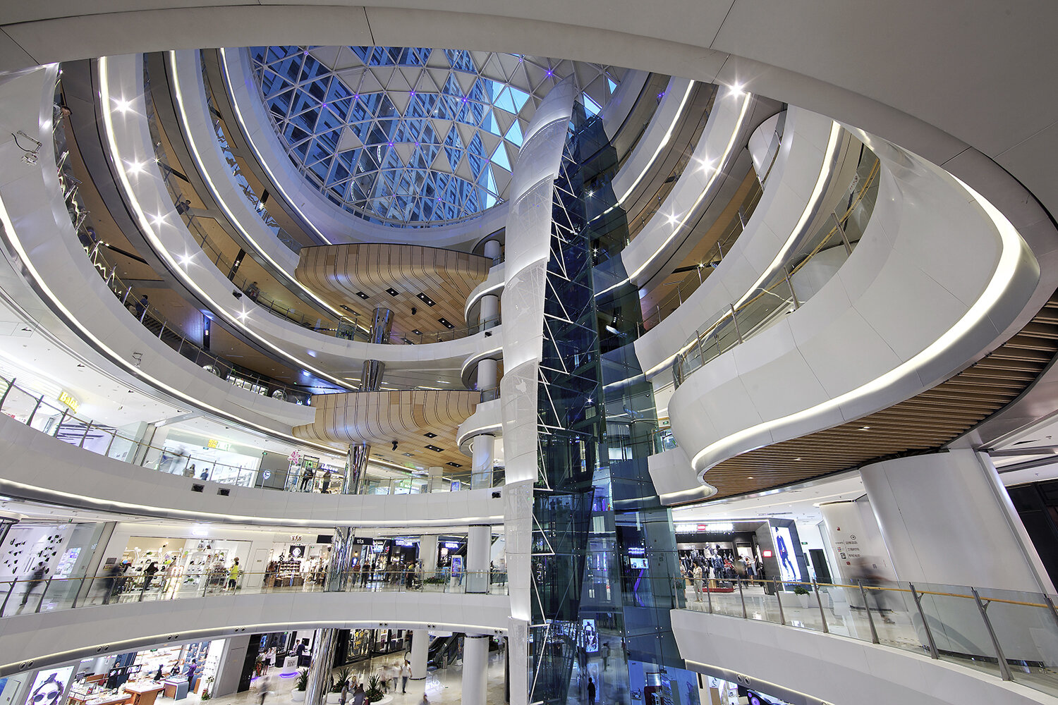 Elevator design of Aegean Shopping Park