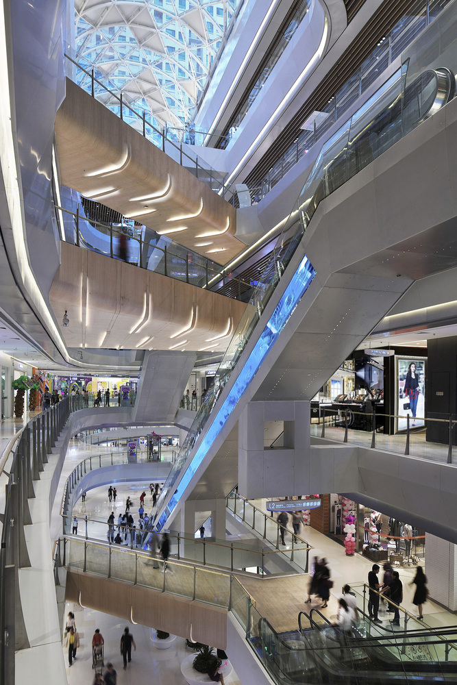 Corridor design of Aegean Shopping Park
